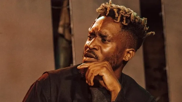 A Pass Questions Media Ability to Pay All Artistes