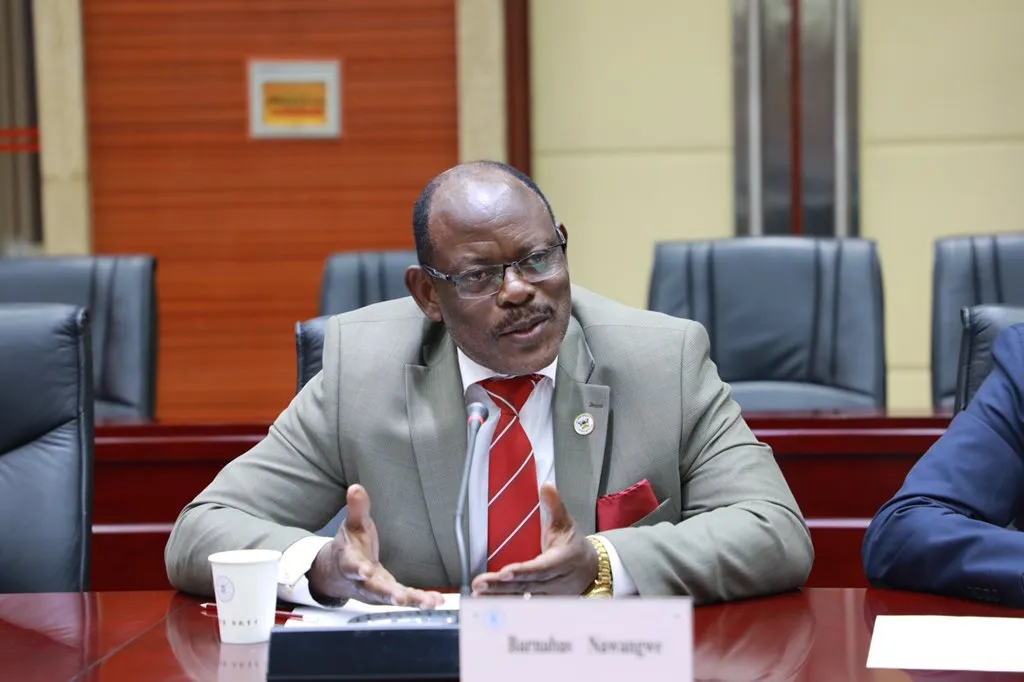 Makerere University Secretary Demands shs900m from Prof Nawangwe for removing him from WhatsApp group, locking him out of office