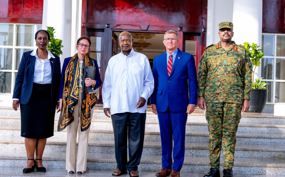 Visiting U.S military General Michael Flynn meets President Museveni 